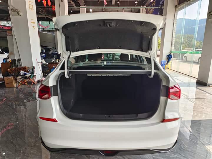 Фото 16 - Chevrolet Monza