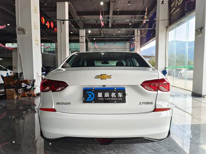 Фото 5 - Chevrolet Monza