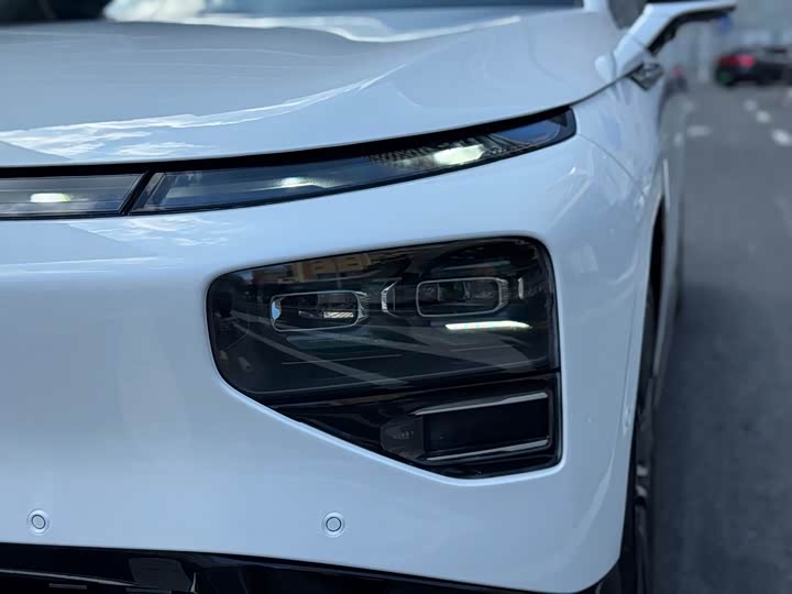 Фото 3 - XPeng G9