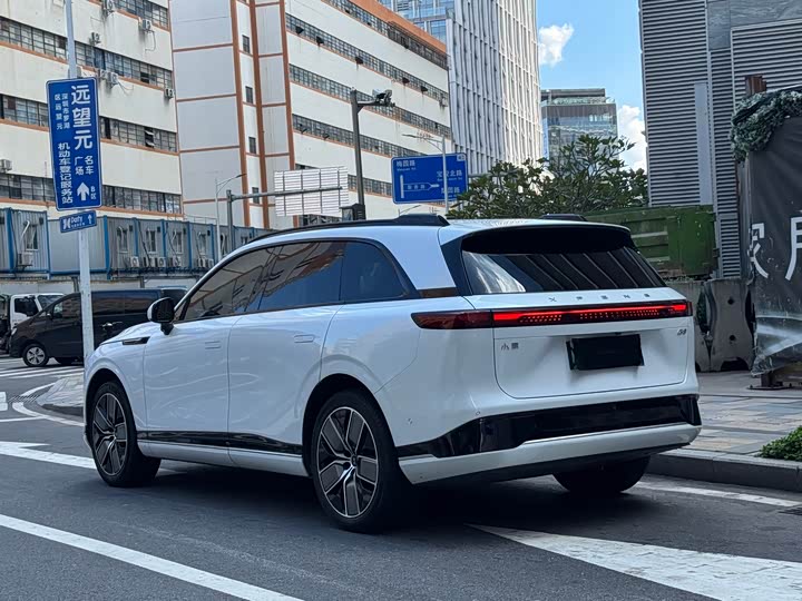 Фото 7 - XPeng G9