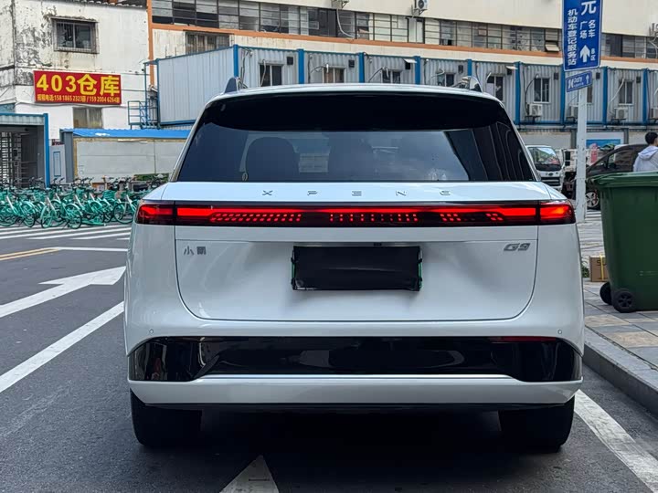 Фото 8 - XPeng G9
