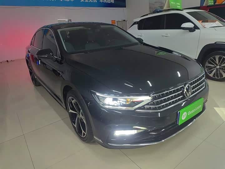 Фото 4 - Volkswagen Magotan