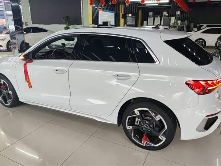 Фото 5 - Audi A3