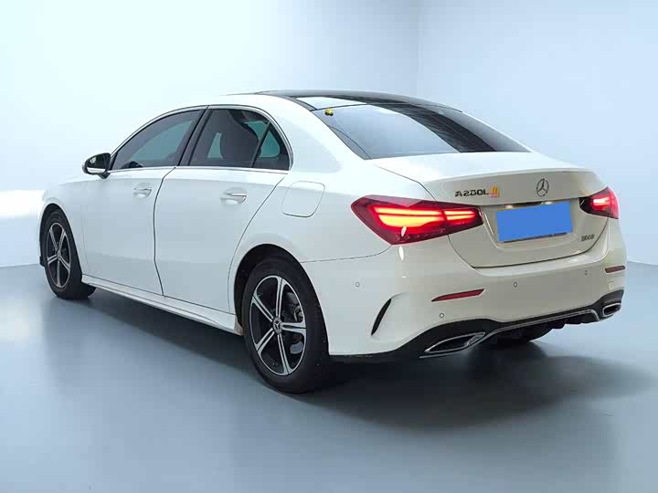 Фото 5 - Mercedes-Benz A-Class