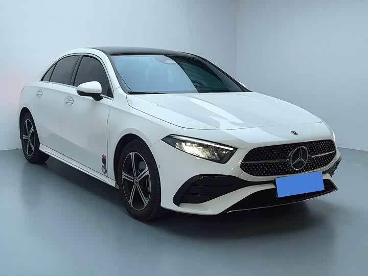 Фото 6 - Mercedes-Benz A-Class