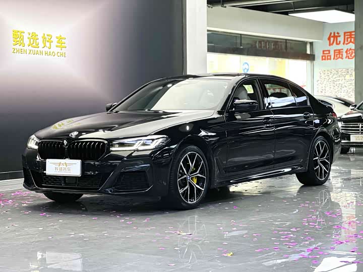 Фото 1 - BMW 5 Series