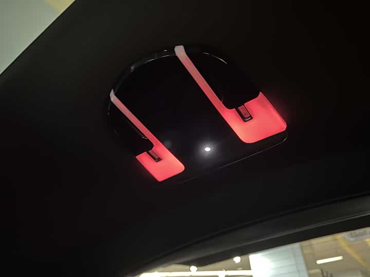 Фото 22 - Porsche Panamera