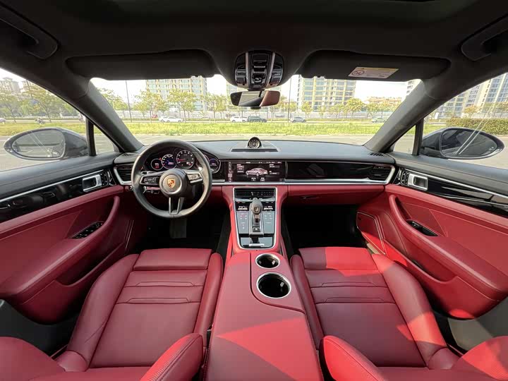 Фото 7 - Porsche Panamera