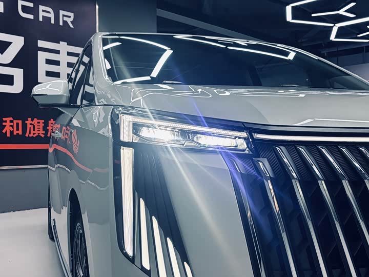 Фото 6 - GAC Trumpchi M8