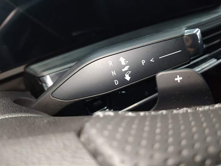 Фото 14 - Buick LaCrosse