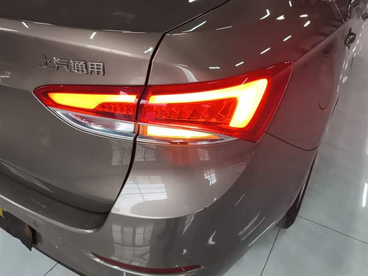 Фото 8 - Buick Excelle GT