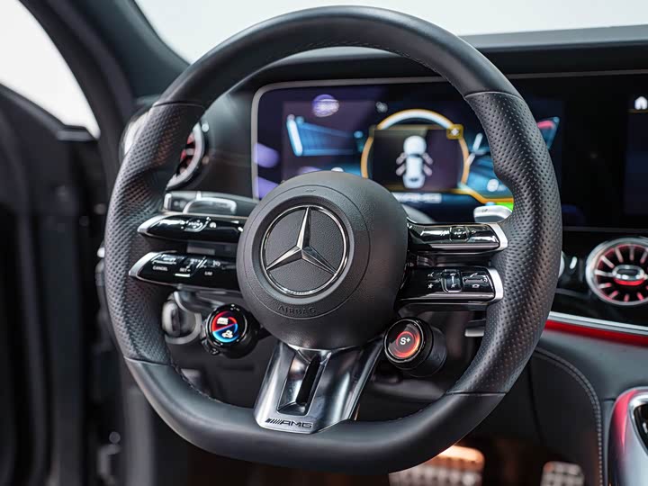 Фото 14 - Mercedes-Benz AMG GT