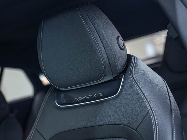 Фото 19 - Mercedes-Benz AMG GT