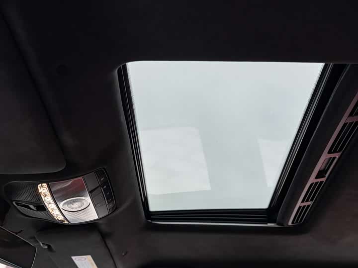 Фото 20 - Mercedes-Benz G-Class AMG