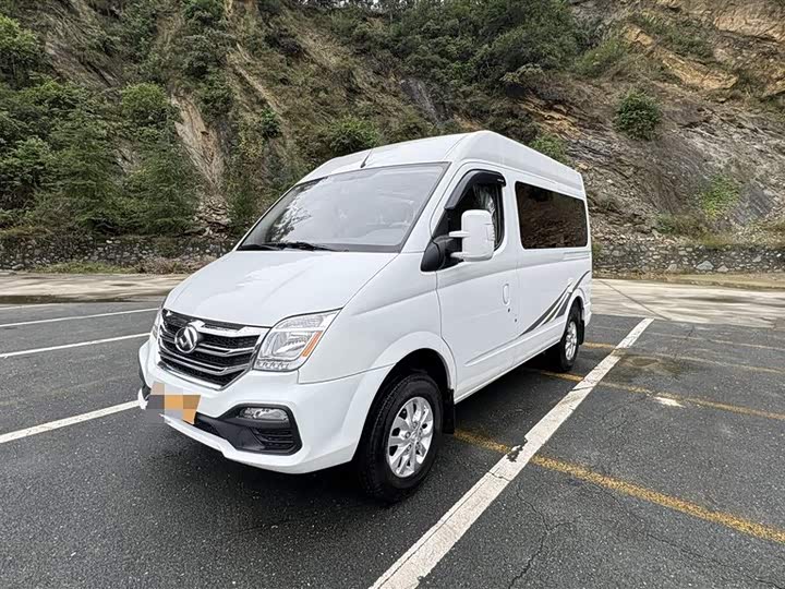 Фото 1 - Maxus V80