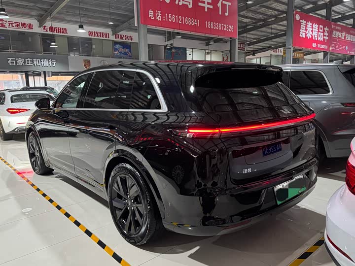 Фото 25 - LiXiang L7