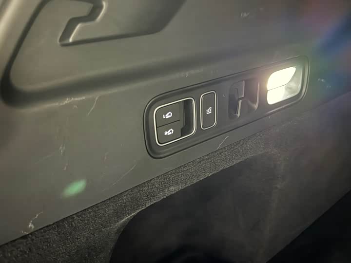 Фото 6 - LiXiang L7