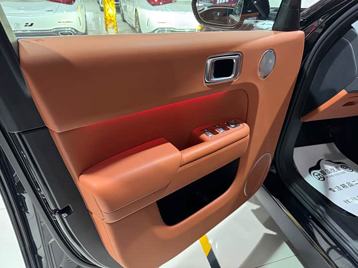 Фото 7 - LiXiang L7