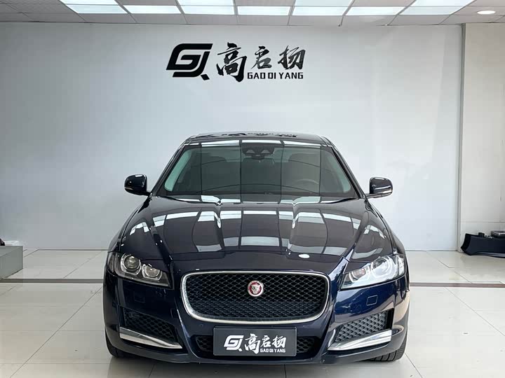 Фото 2 - Jaguar XF L