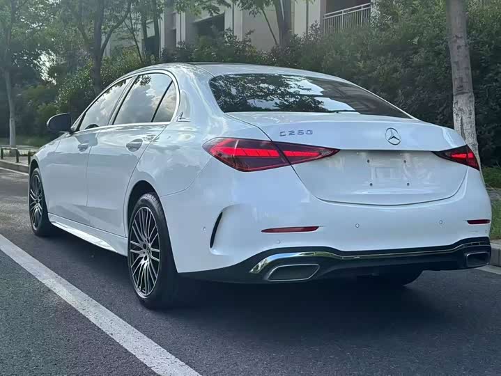 Фото 7 - Mercedes-Benz C-Class