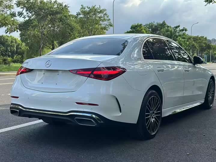 Фото 8 - Mercedes-Benz C-Class