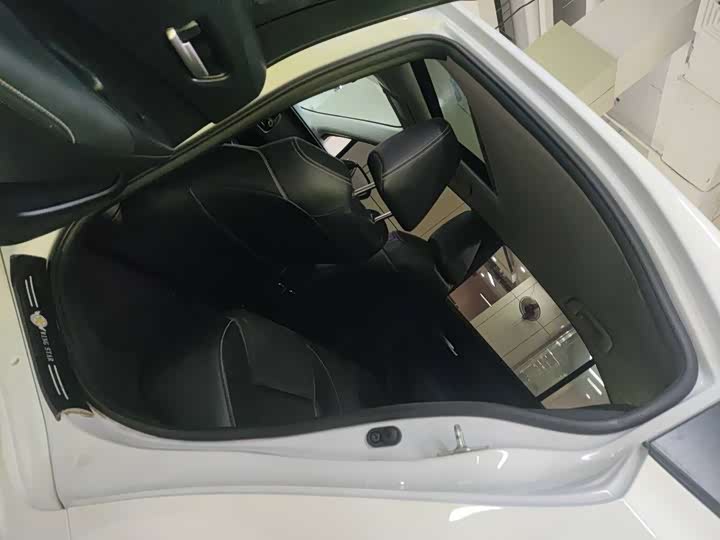 Фото 7 - Toyota Corolla