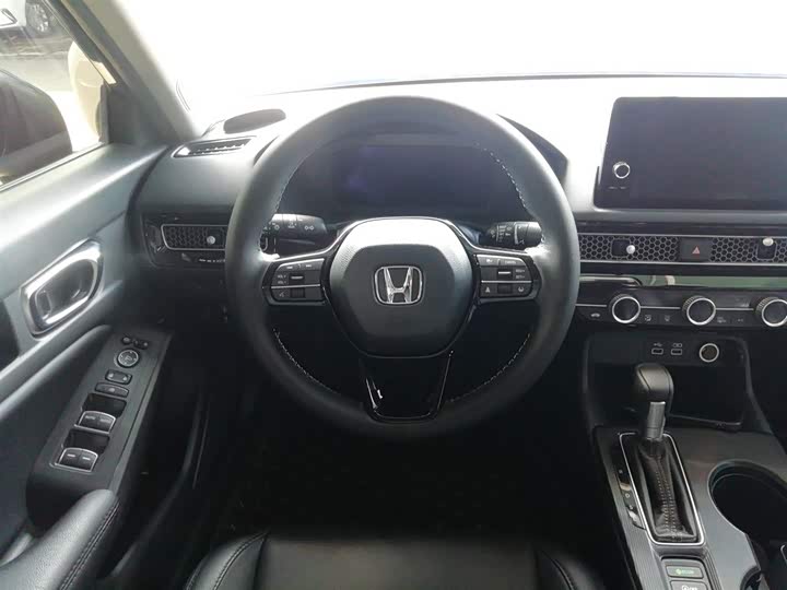 Фото 11 - Honda Civic