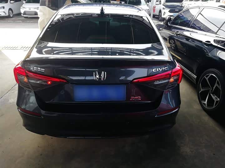 Фото 6 - Honda Civic