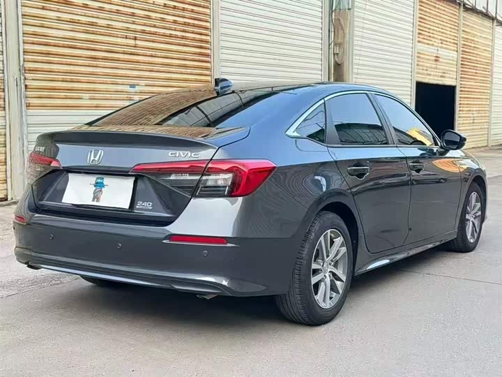 Фото 7 - Honda Civic