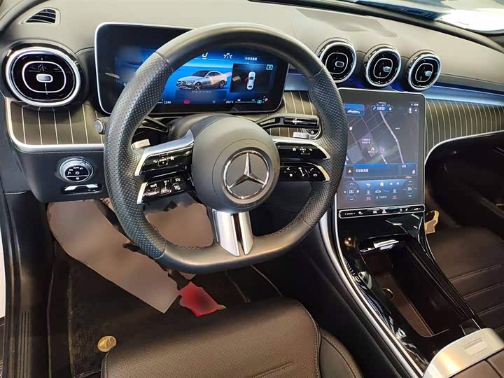 Фото 11 - Mercedes-Benz C-Class