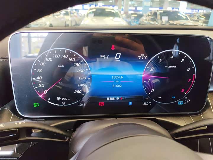 Фото 12 - Mercedes-Benz C-Class