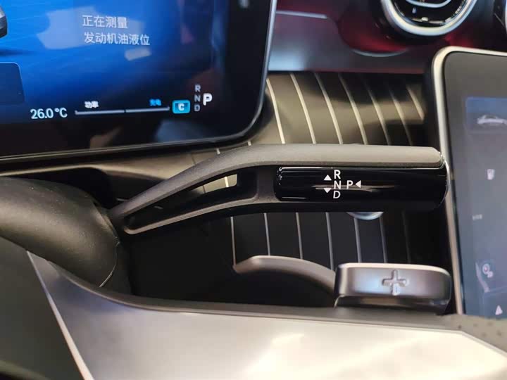 Фото 14 - Mercedes-Benz C-Class