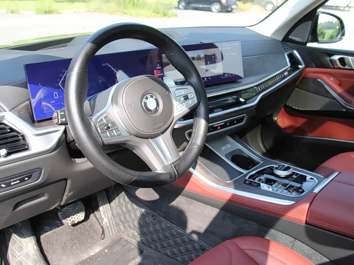 Фото 10 - BMW X5