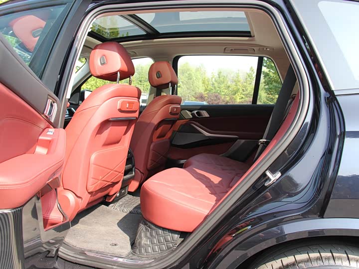 Фото 12 - BMW X5