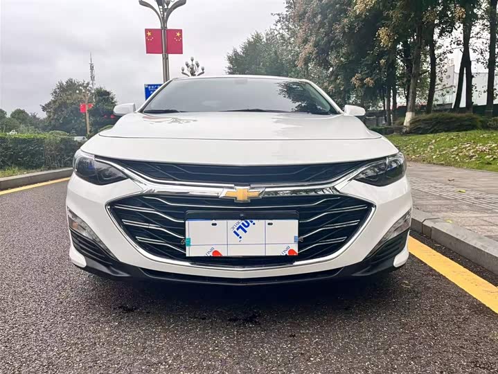 Фото 2 - Chevrolet Malibu XL