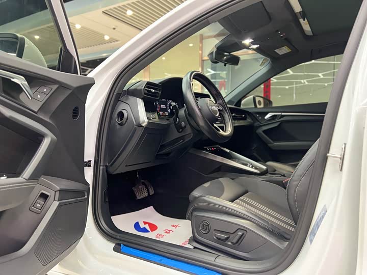 Фото 3 - Audi A3