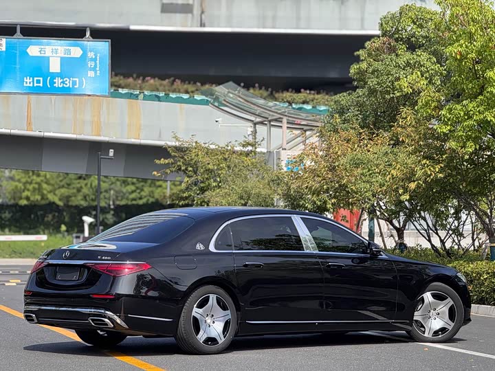 Фото 15 - Mercedes-Benz Maybach S-Class