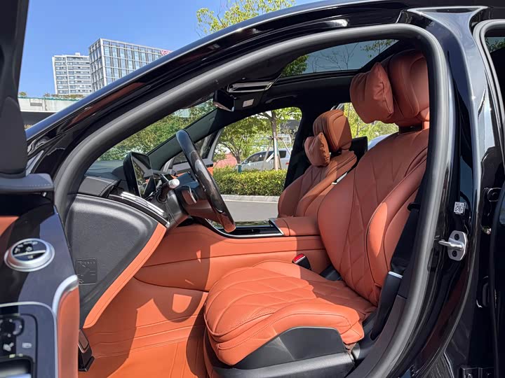 Фото 7 - Mercedes-Benz Maybach S-Class