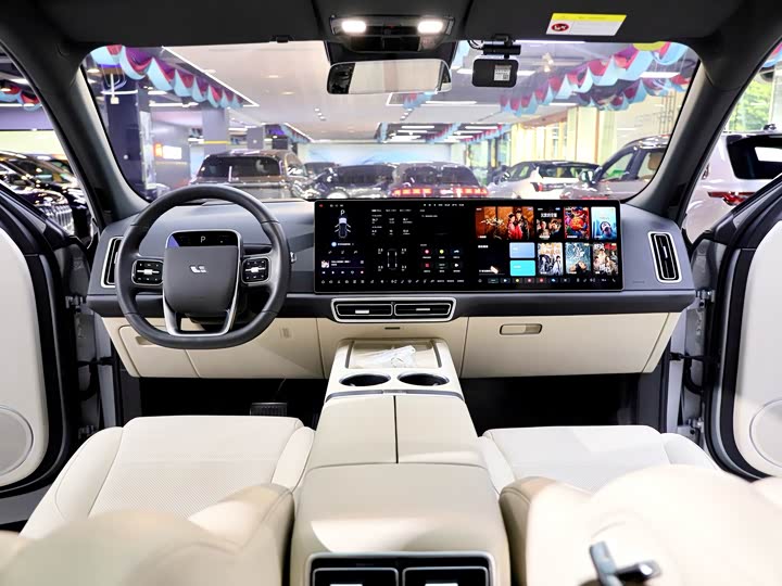 Фото 14 - LiXiang L7