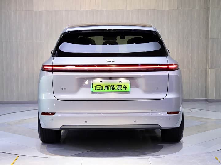 Фото 6 - LiXiang L7