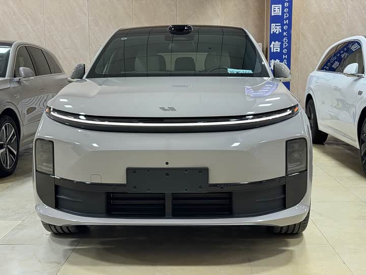 Фото 2 - LiXiang L6