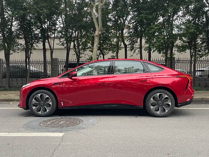 Фото 13 - Hongqi EH5 (Tiangong 05)