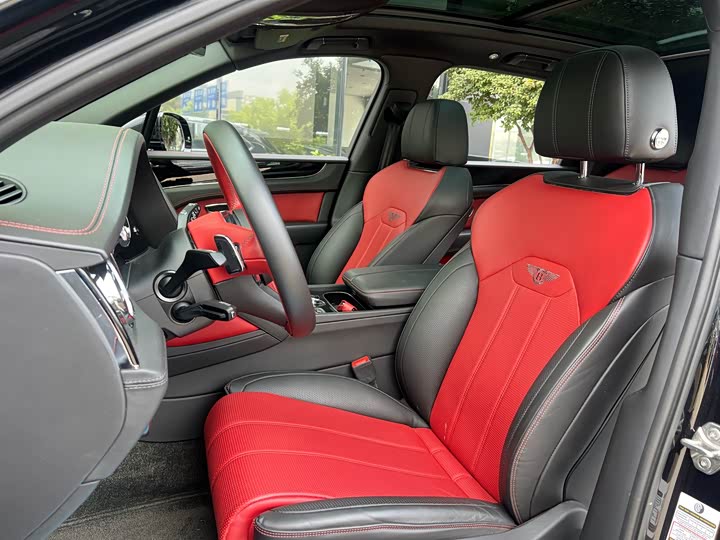 Фото 5 - Bentley Bentayga