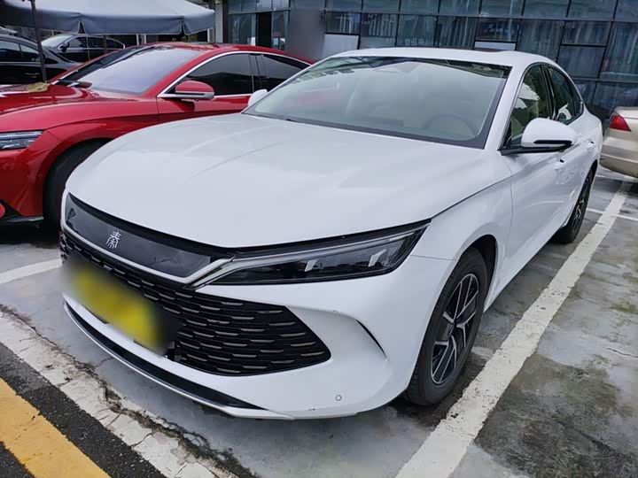 Фото 2 - BYD Qin L