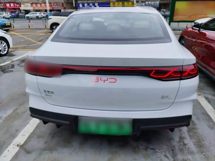 Фото 6 - BYD Qin L