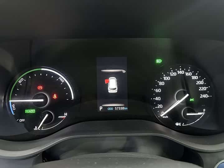 Фото 12 - Toyota Granvia