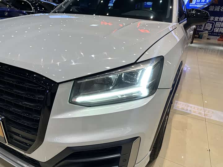 Фото 4 - Audi Q2L
