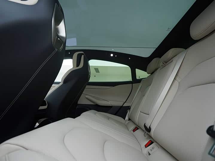 Фото 20 - Xiaomi SU7