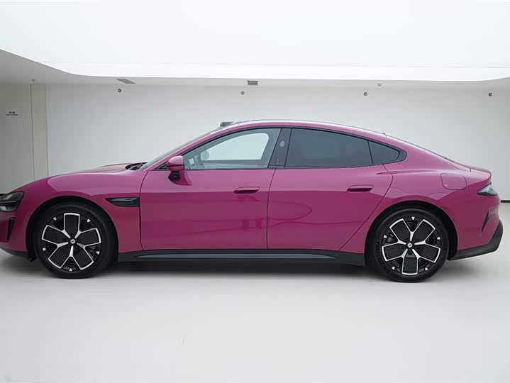 Фото 3 - Xiaomi SU7