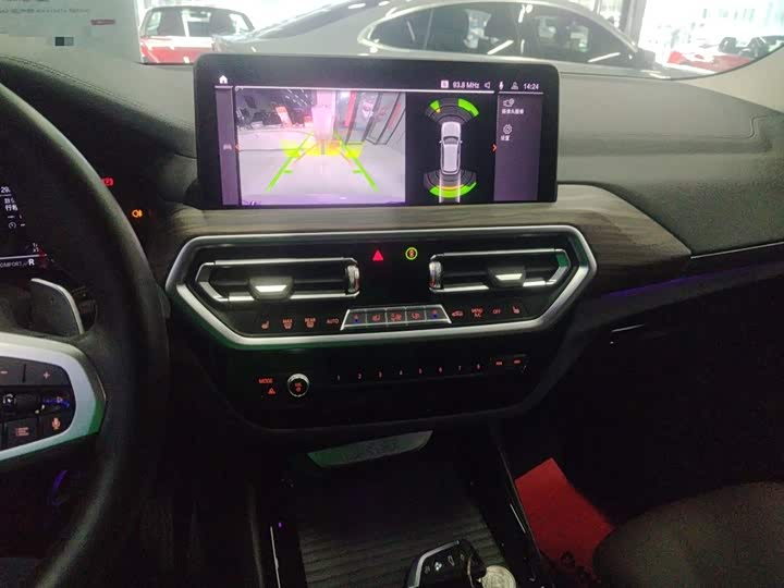 Фото 13 - BMW X3